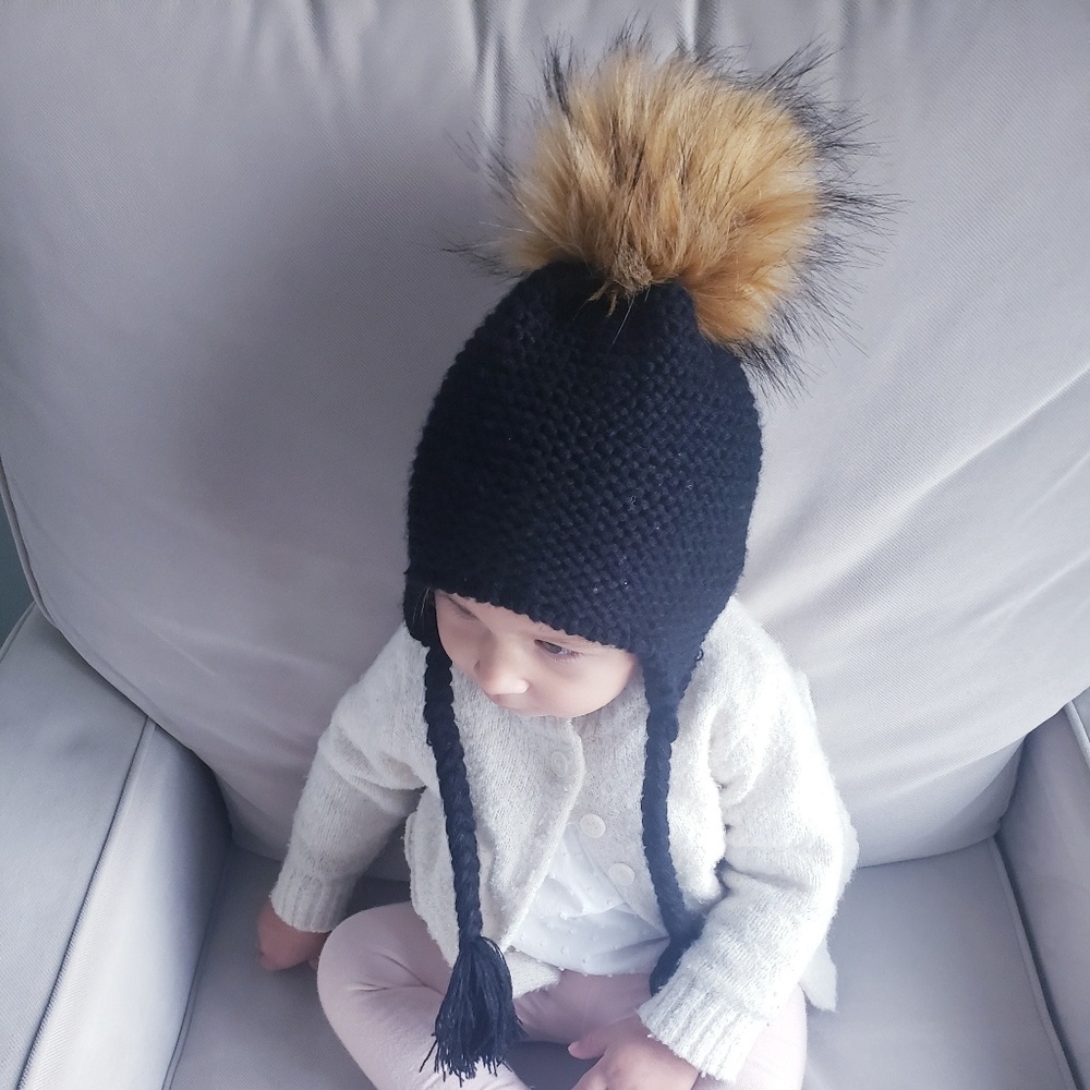 kids fur pompom knit hat - Picture 2 of 7